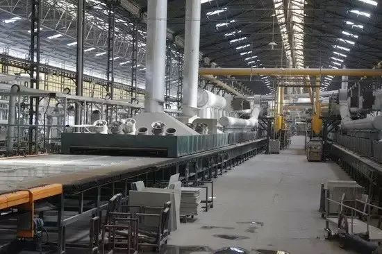 陶瓷廠廢氣惡臭讓人苦不堪言，Dejing的凈?除臭劑幫助企業(yè)達標排放！.jpg