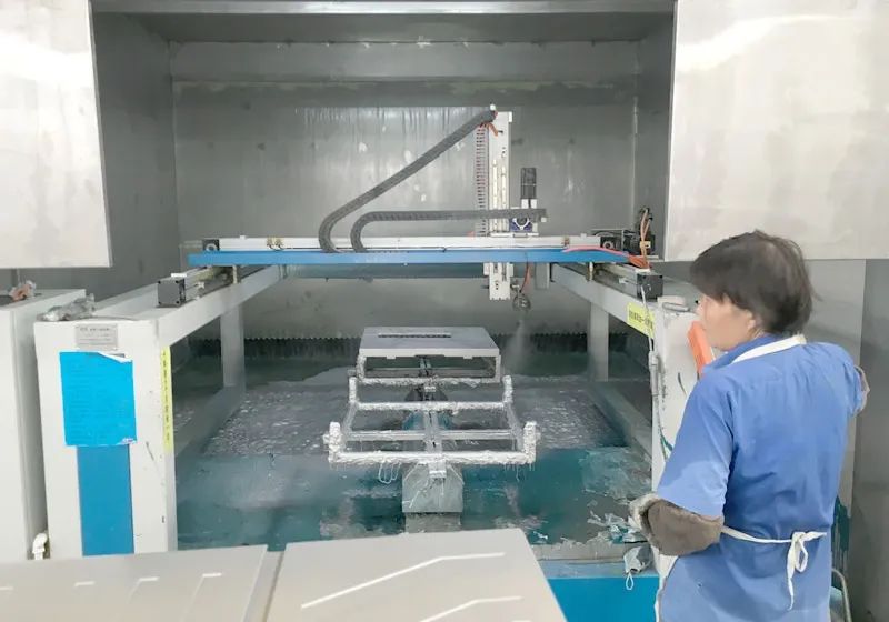 家具廠&五金噴漆廠&汽車廠噴漆車間的VOC廢氣治理怎么做？.jpg