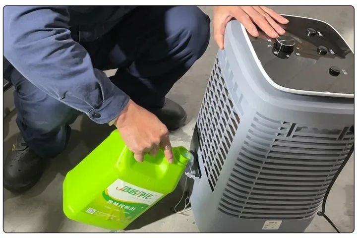 橡膠配件加工廠氣味難聞，傷害人體；廢氣除臭用Dejing的凈?！.jpg